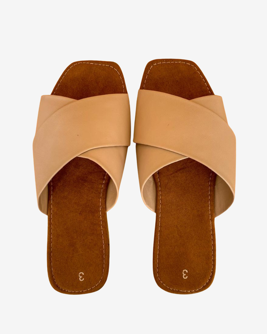 Lia Beige